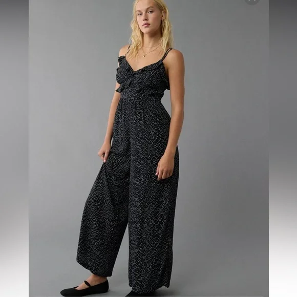 NWT AE Black and White Polka Dot Jumpsuit - Picture 5 of 8